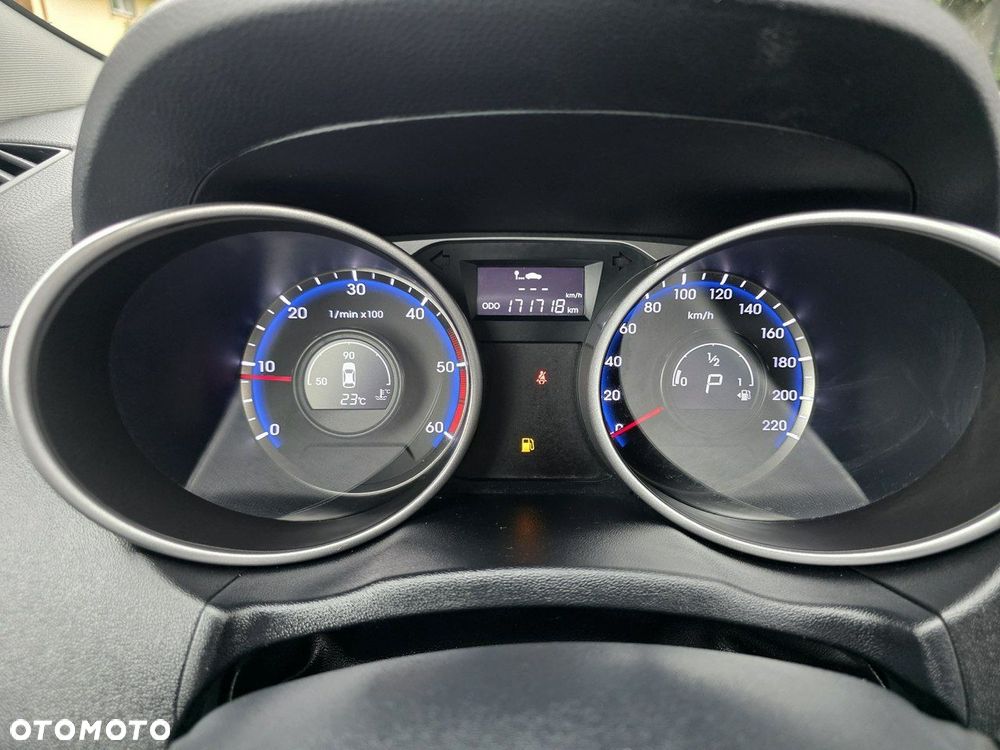 Hyundai ix35 2.0 CRDi 4WD Automatik Finale Gold - 17