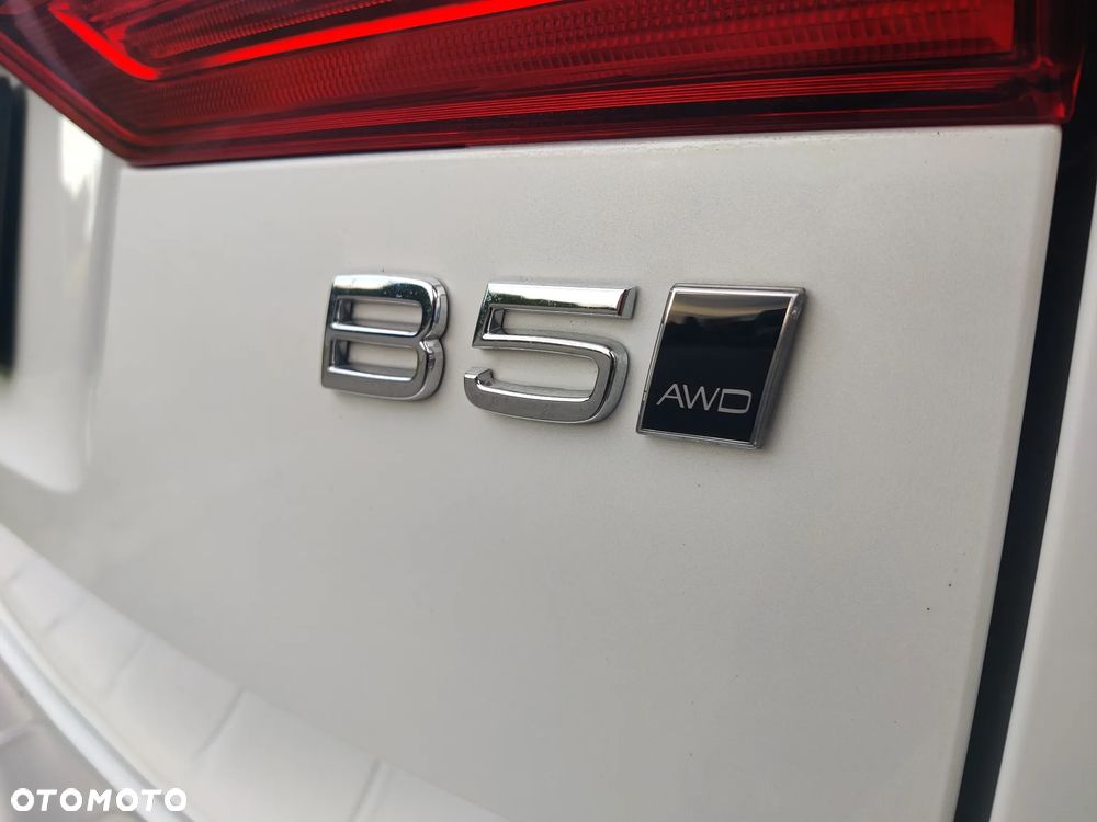 Volvo XC 60 B5 B AWD Core - 26