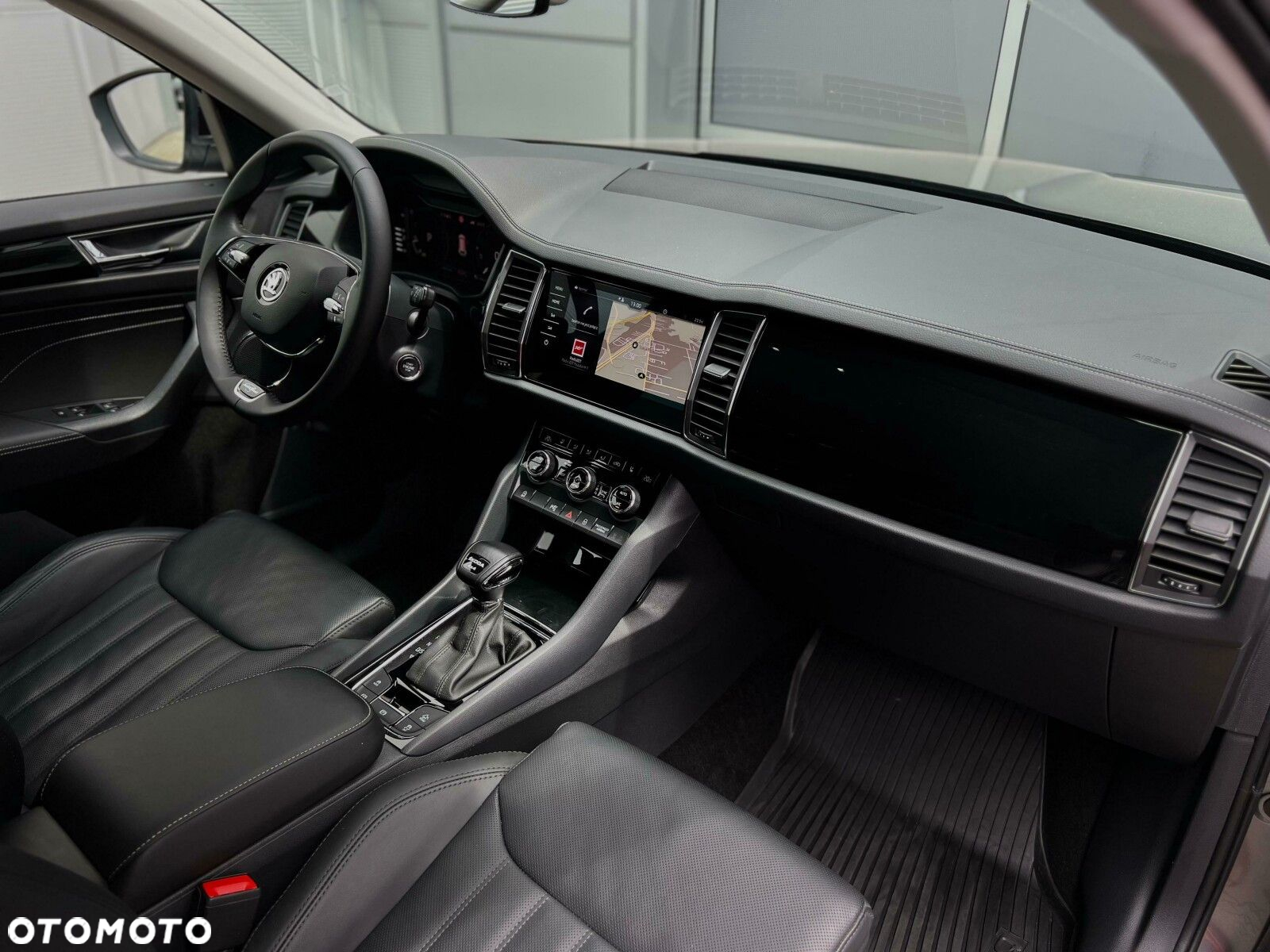 Skoda Kodiaq 2.0 TSI 4x4 L&K DSG - 17