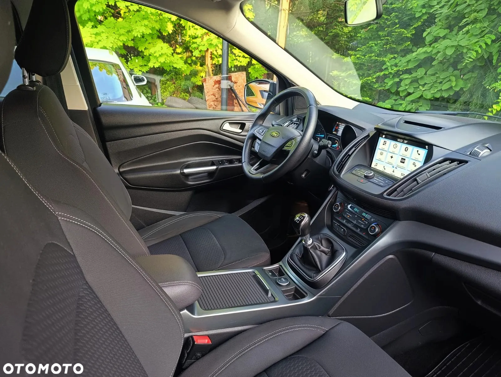 Ford Kuga 2.0 TDCi AWD Titanium - 9