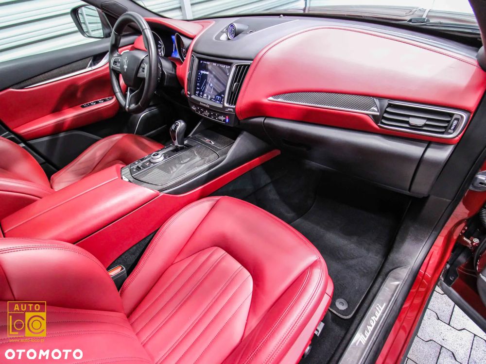 Maserati Levante Q4 GranLusso - 9