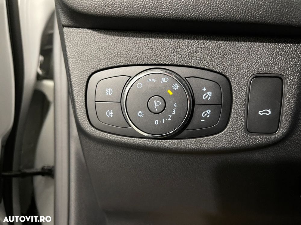 Ford Focus 1.0 EcoBoost Titanium - 22