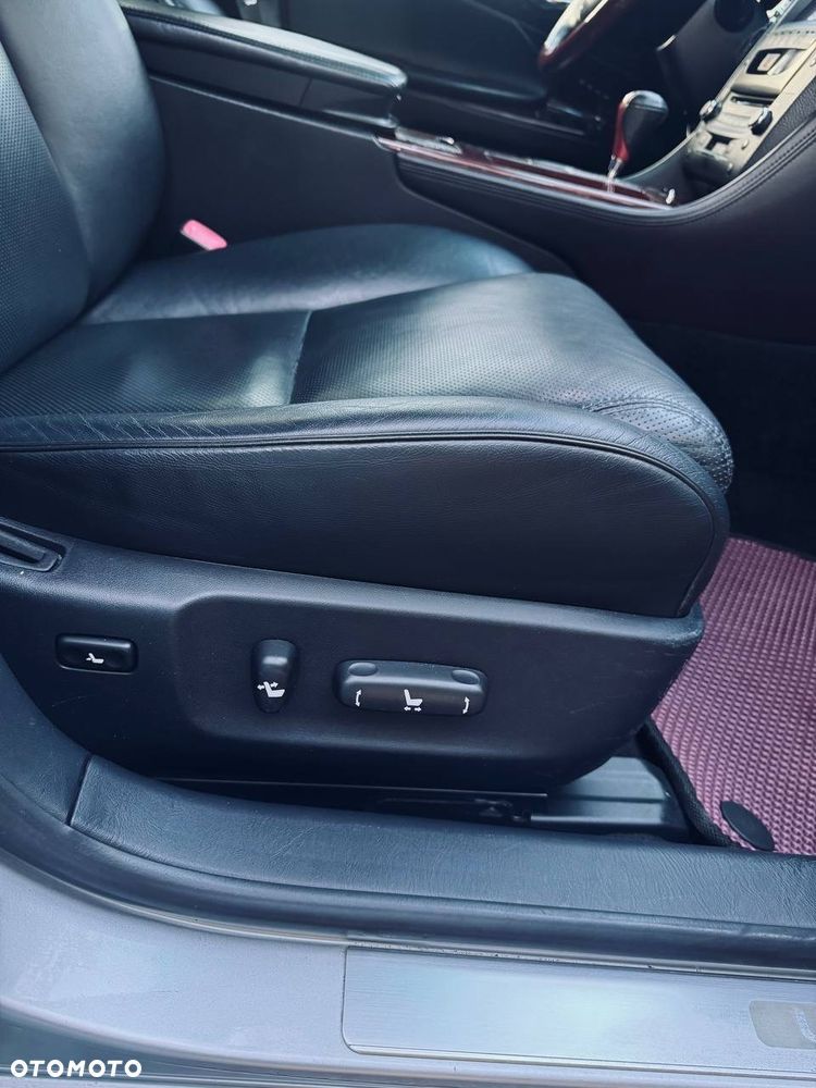 Lexus GS 300 Prestige - 36