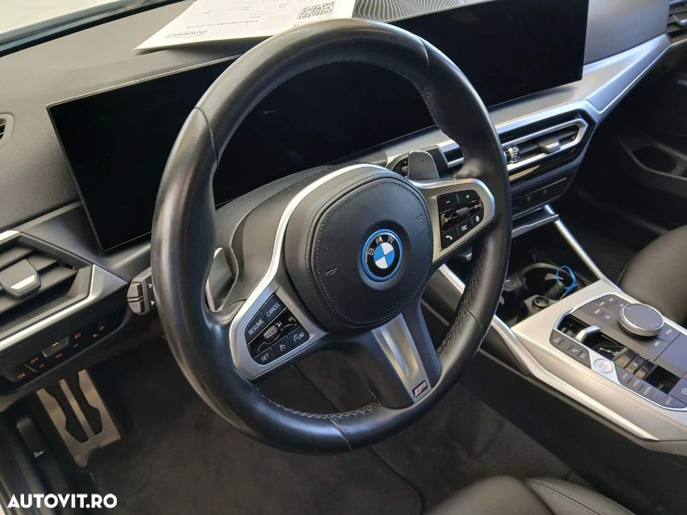 BMW Seria 3 320e Aut. M Sport - 11