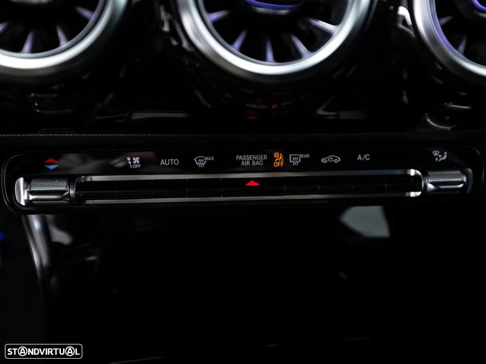 Mercedes-Benz CLA 180 d Shooting Brake AMG Line Aut. - 24
