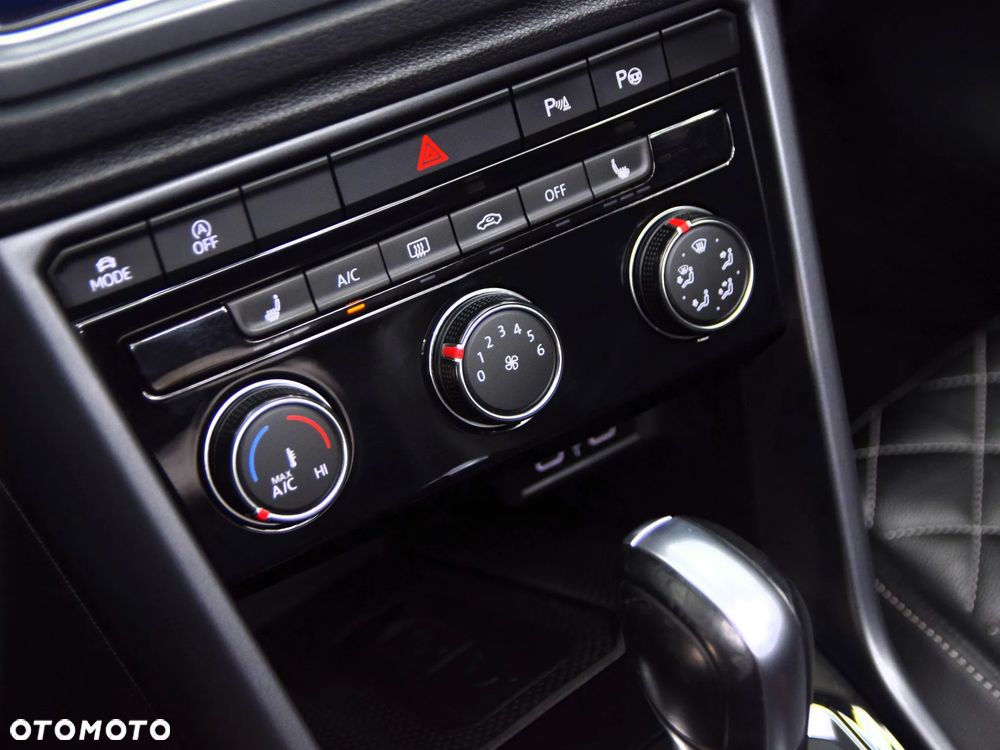 Volkswagen T-Roc 1.5 TSI R-Line DSG - 25