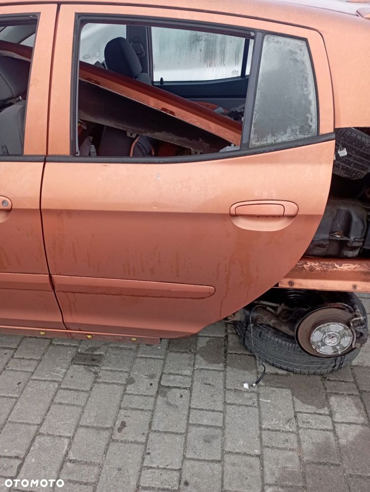 KIA PICANTO I DRZWI LEWE TYŁ TYLNE GOŁE - 1
