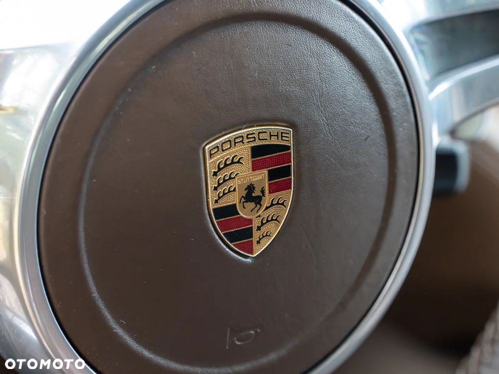 Porsche Panamera GTS - 31