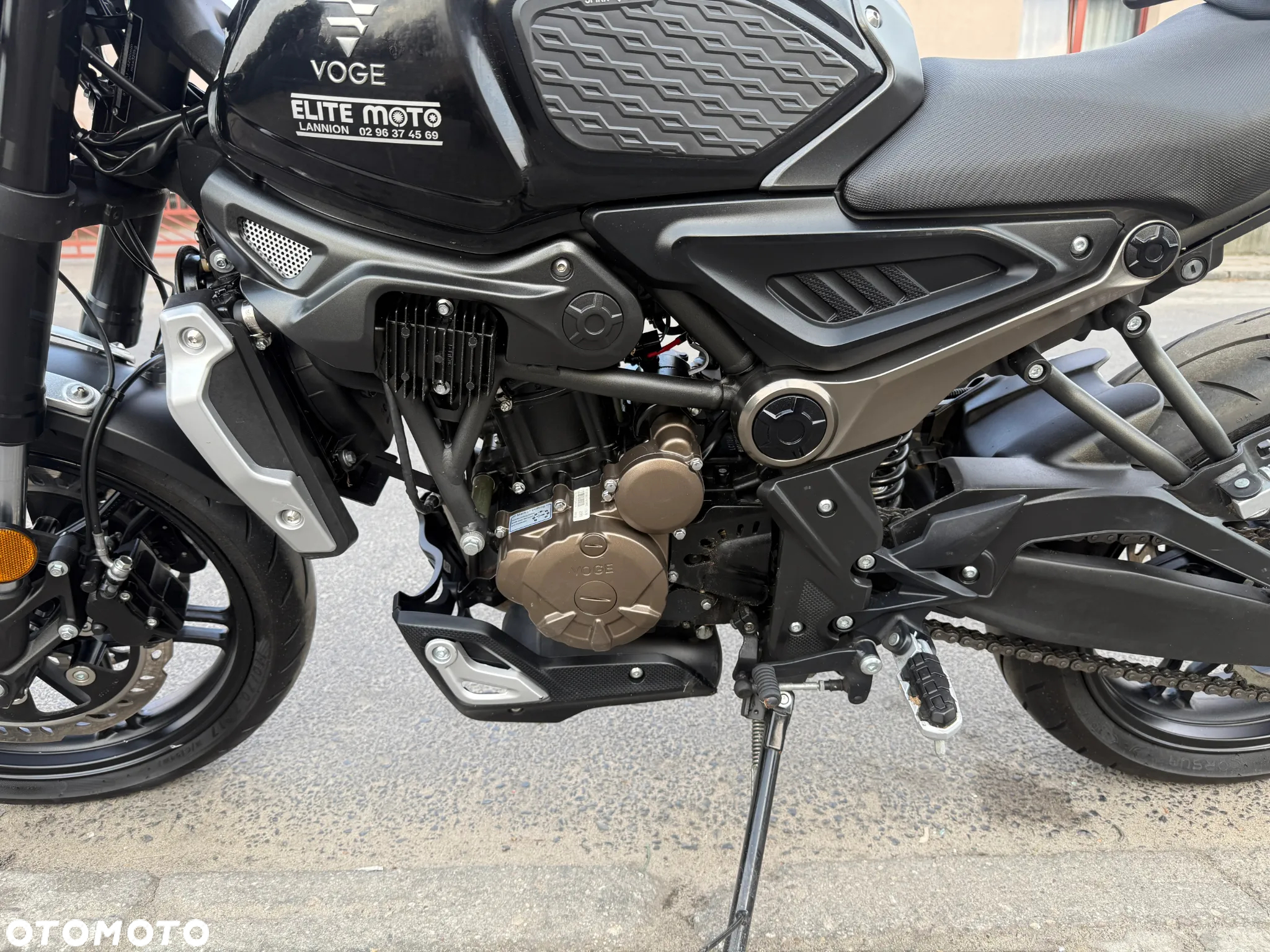 VOGE 300AC - 10