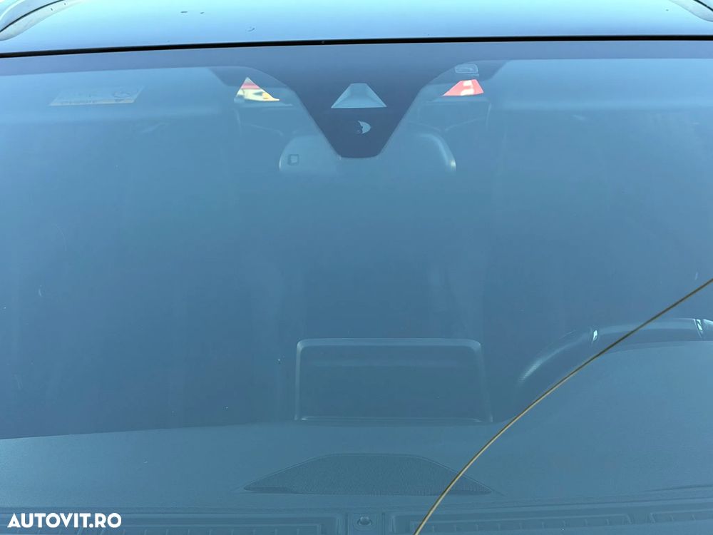 Peugeot 5008 2.0 BlueHDI s&s EAT8 GT - 26