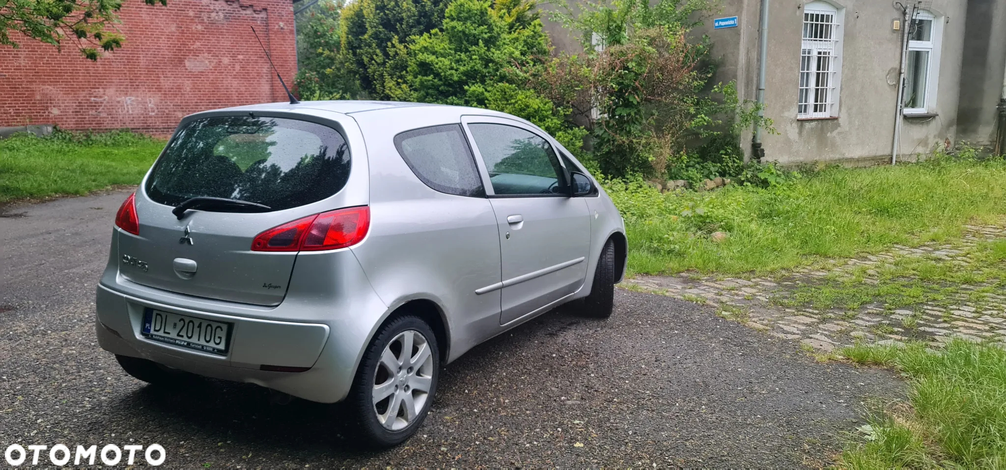 Mitsubishi Colt - 5