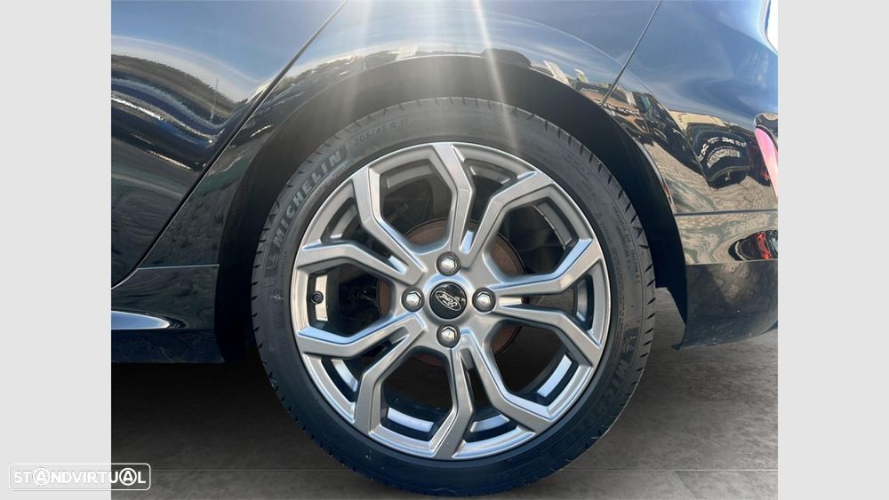Ford Fiesta 1.0 EcoBoost MHEV ST-Line - 11