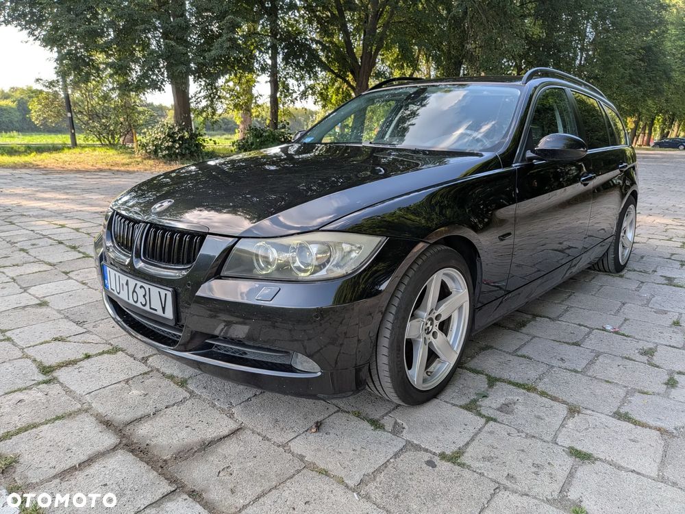 BMW Seria 3 325i - 10