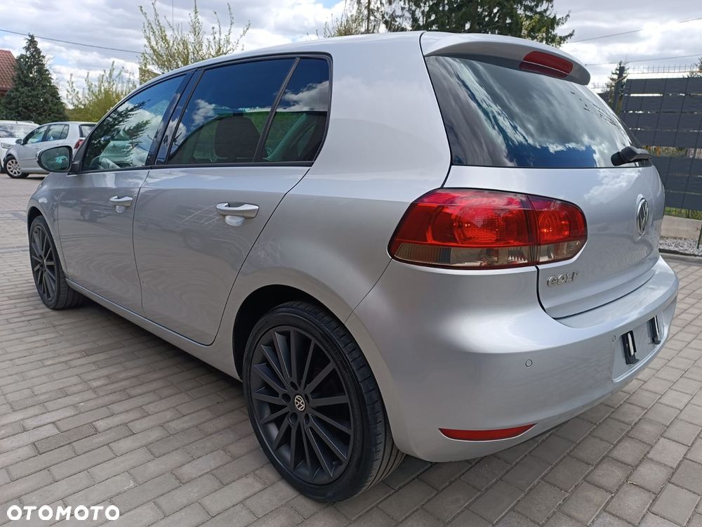 Volkswagen Golf 1.6 United - 4