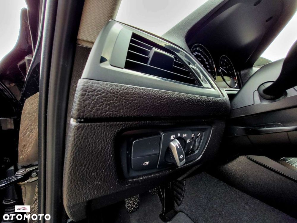 BMW Seria 1 - 25