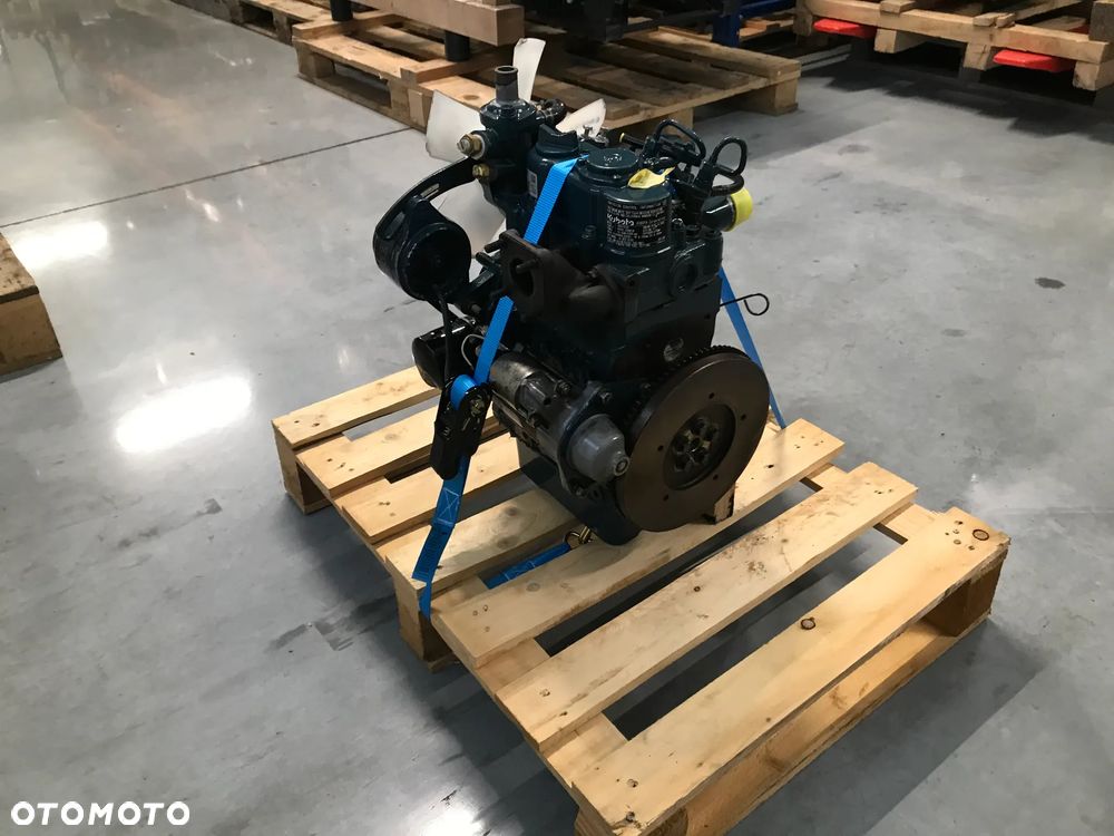 SILNIK KUBOTA Z602 12,5 kW 8942netto - 6
