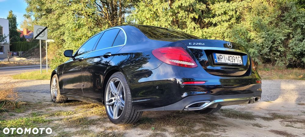 Mercedes-Benz Klasa E 220 d 9G-TRONIC - 8