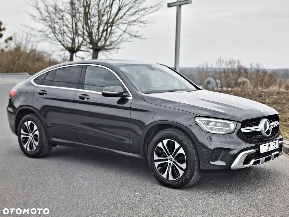 Mercedes-Benz GLC 200 4Matic 9G-TRONIC - 9
