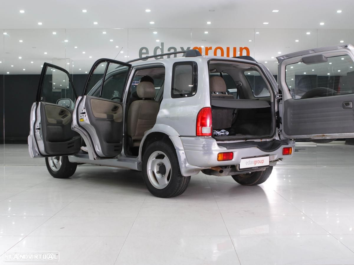 Suzuki Grand Vitara - 5