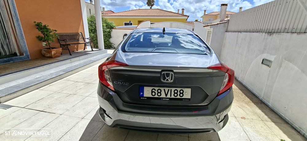 Honda Civic 1.6 i-DTEC Executive - 4
