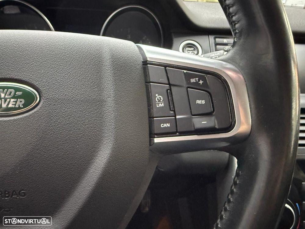 Land Rover Discovery Sport 2.0 eD4 R-Dynamic S - 28