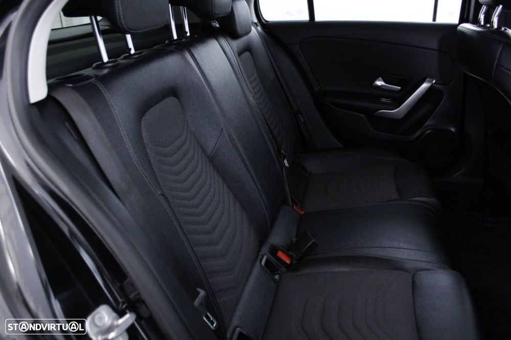 Mercedes-Benz A 200 d - 16