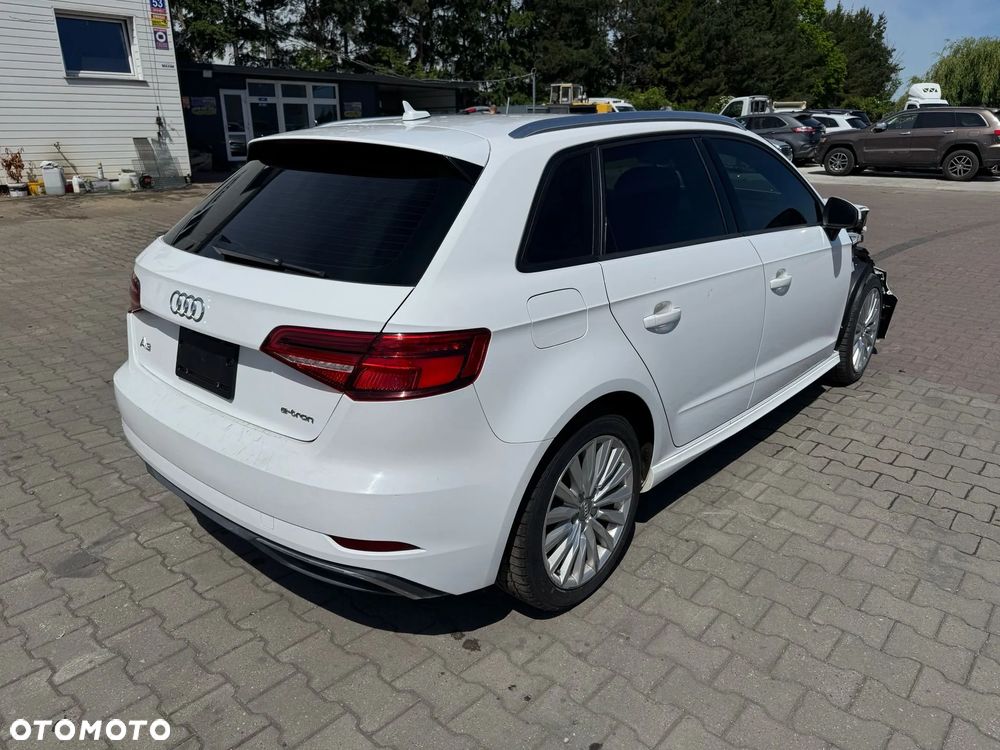 Audi A3 Sportback - 8