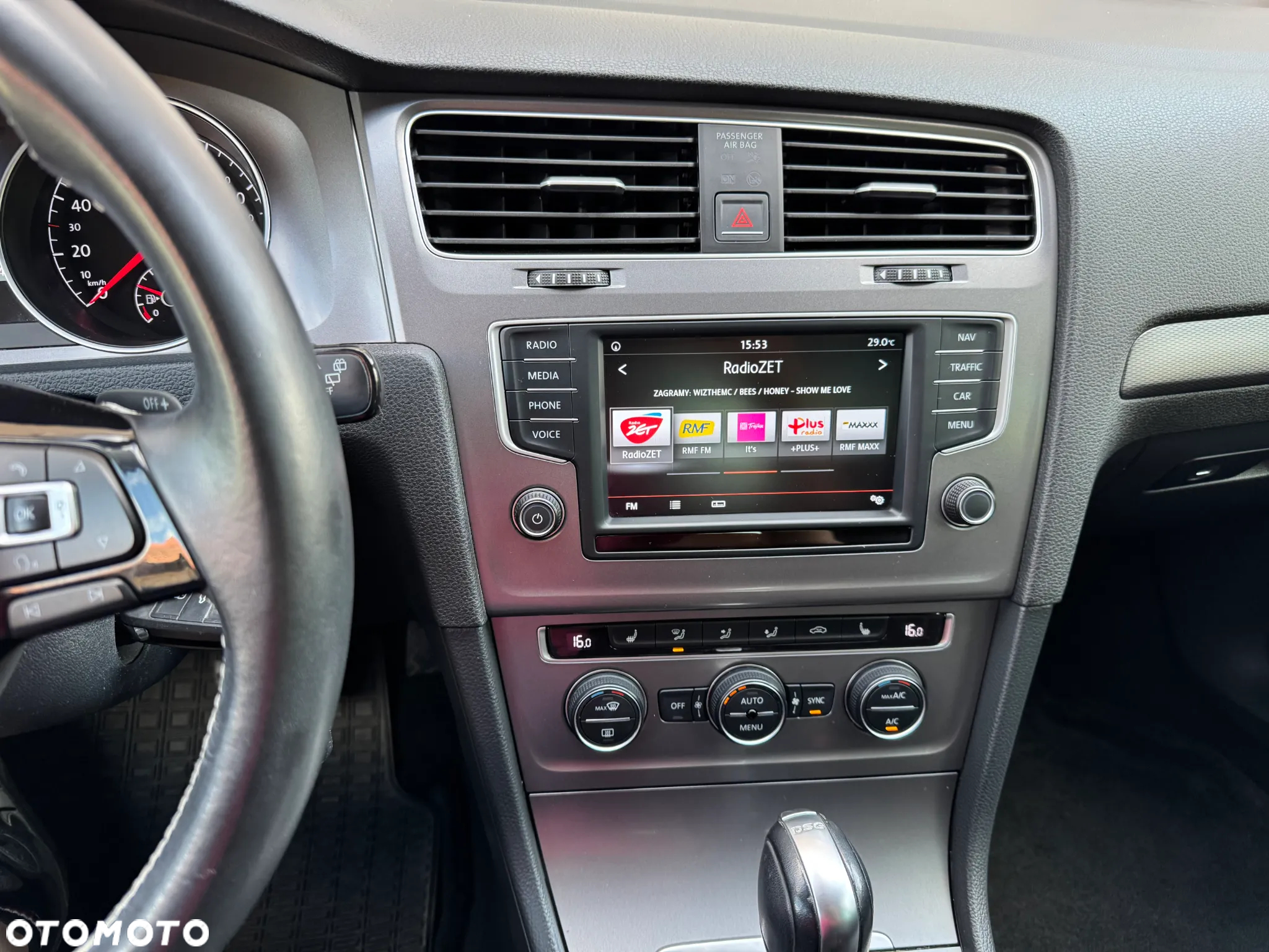 Volkswagen Golf 1.4 TSI ACT BlueMotion Technology DSG Lounge - 17