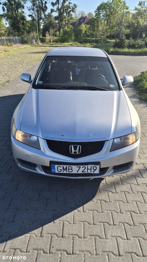 Honda Accord - 1