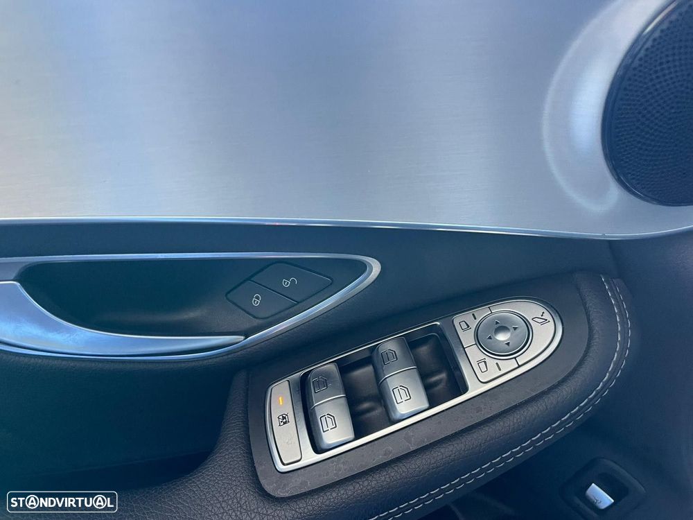 Mercedes-Benz GLC 250 d Coupé AMG Line 4-Matic - 23