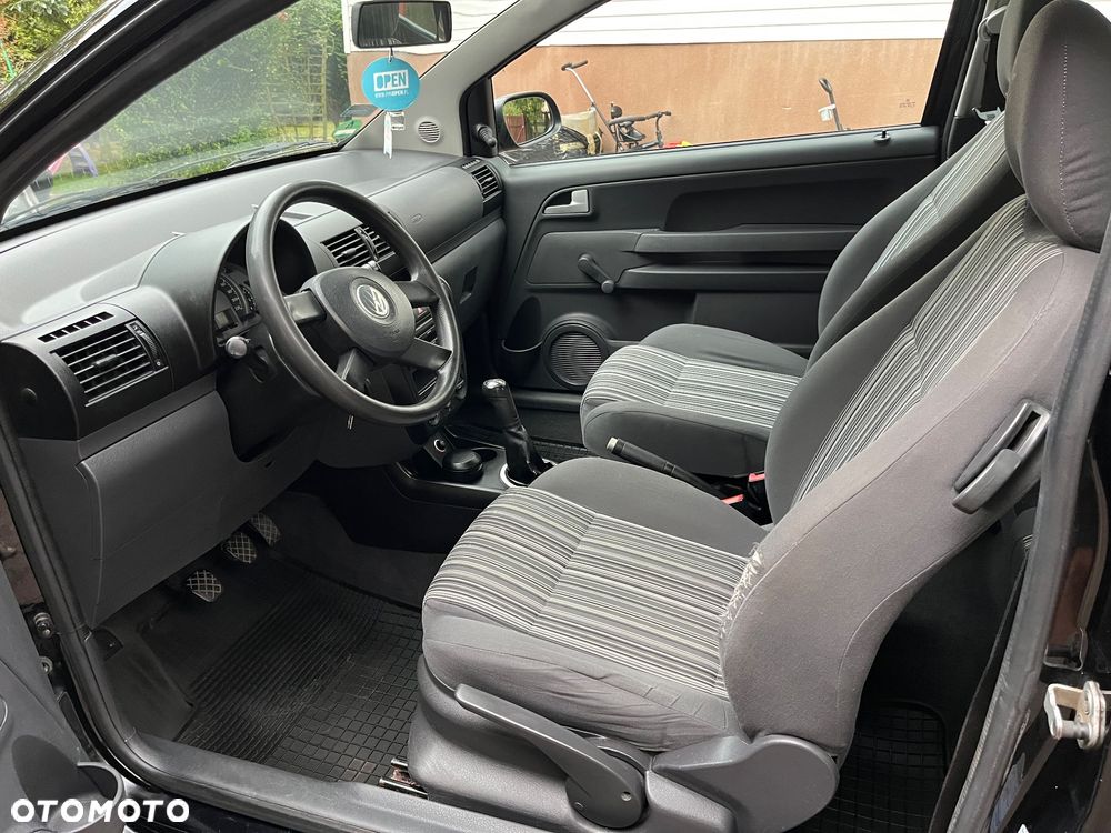 Volkswagen Fox 1.2 - 9