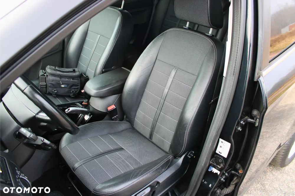 Ford Kuga 2.0 TDCi Titanium - 15