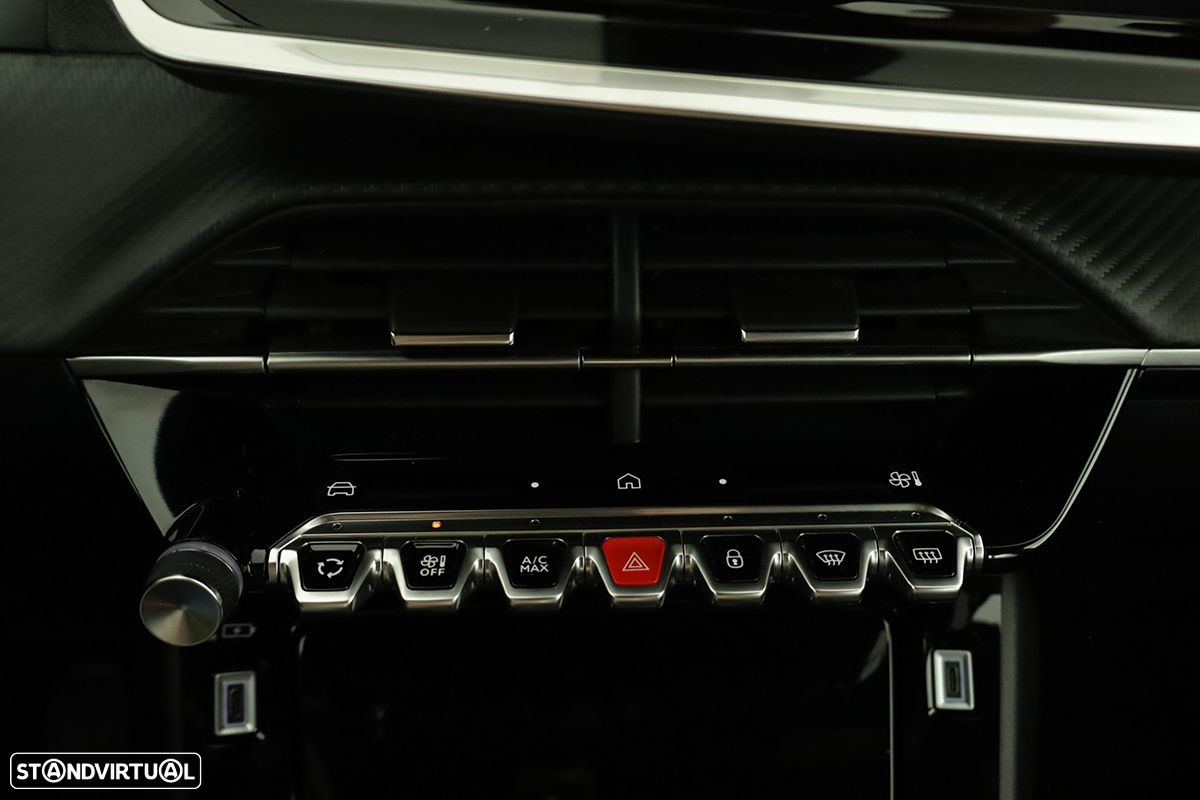 Peugeot 2008 1.2 PureTech Allure - 15
