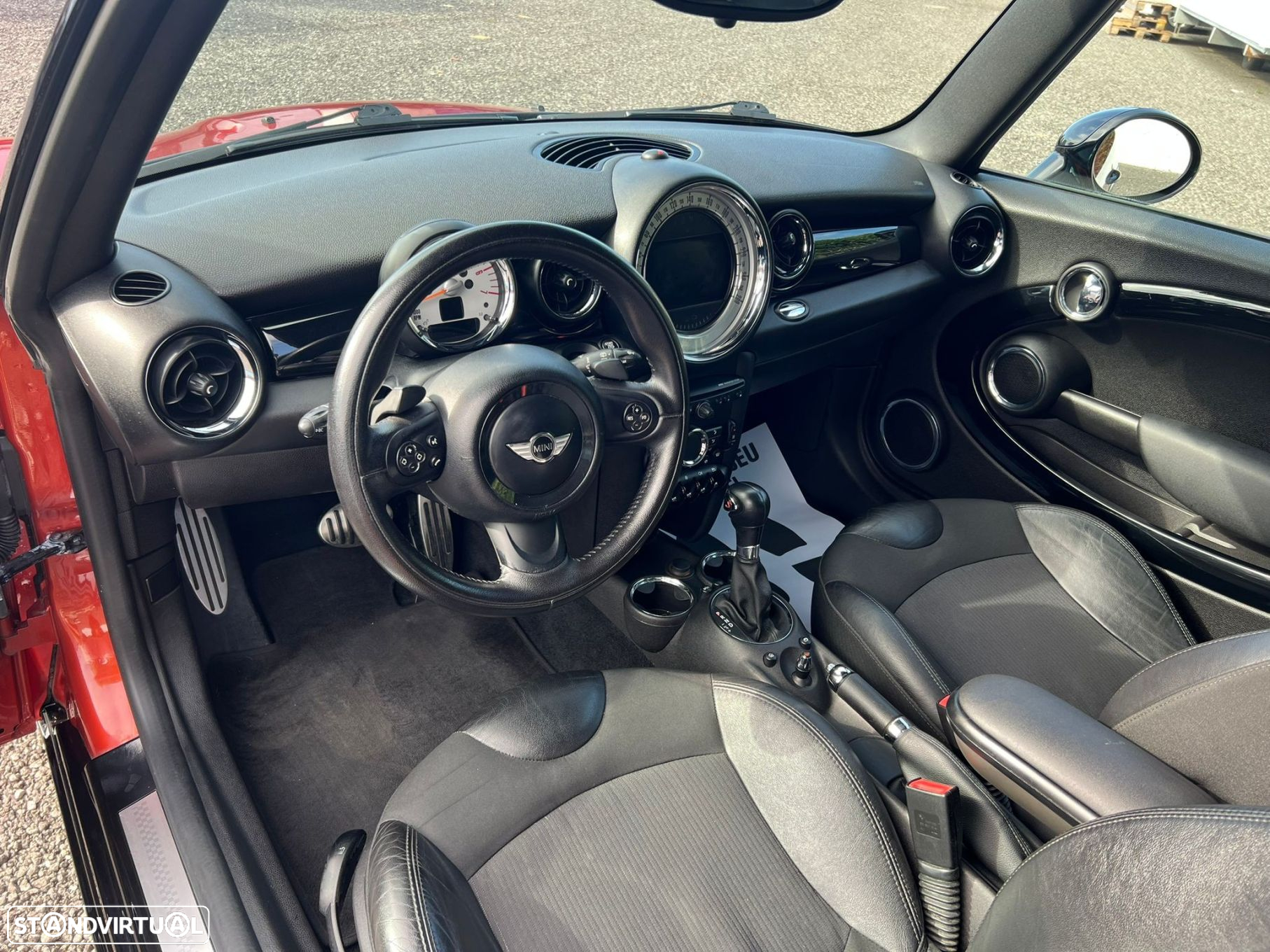 MINI 3 Portas Cooper SD Auto - 7