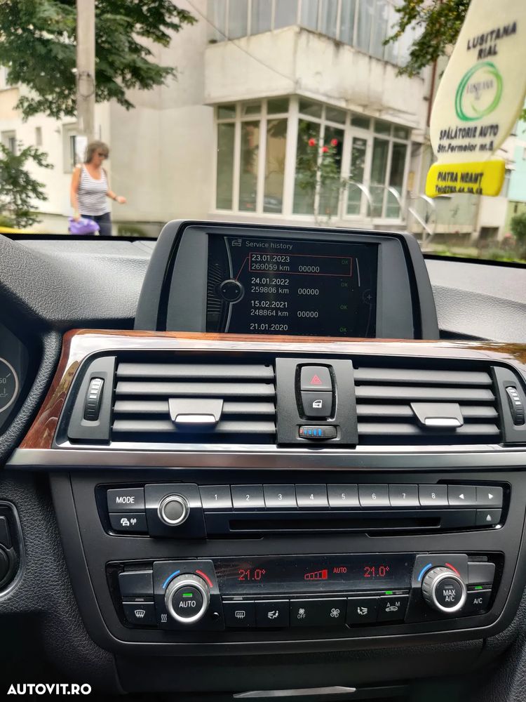 BMW Seria 3 320d xDrive DPF - 7