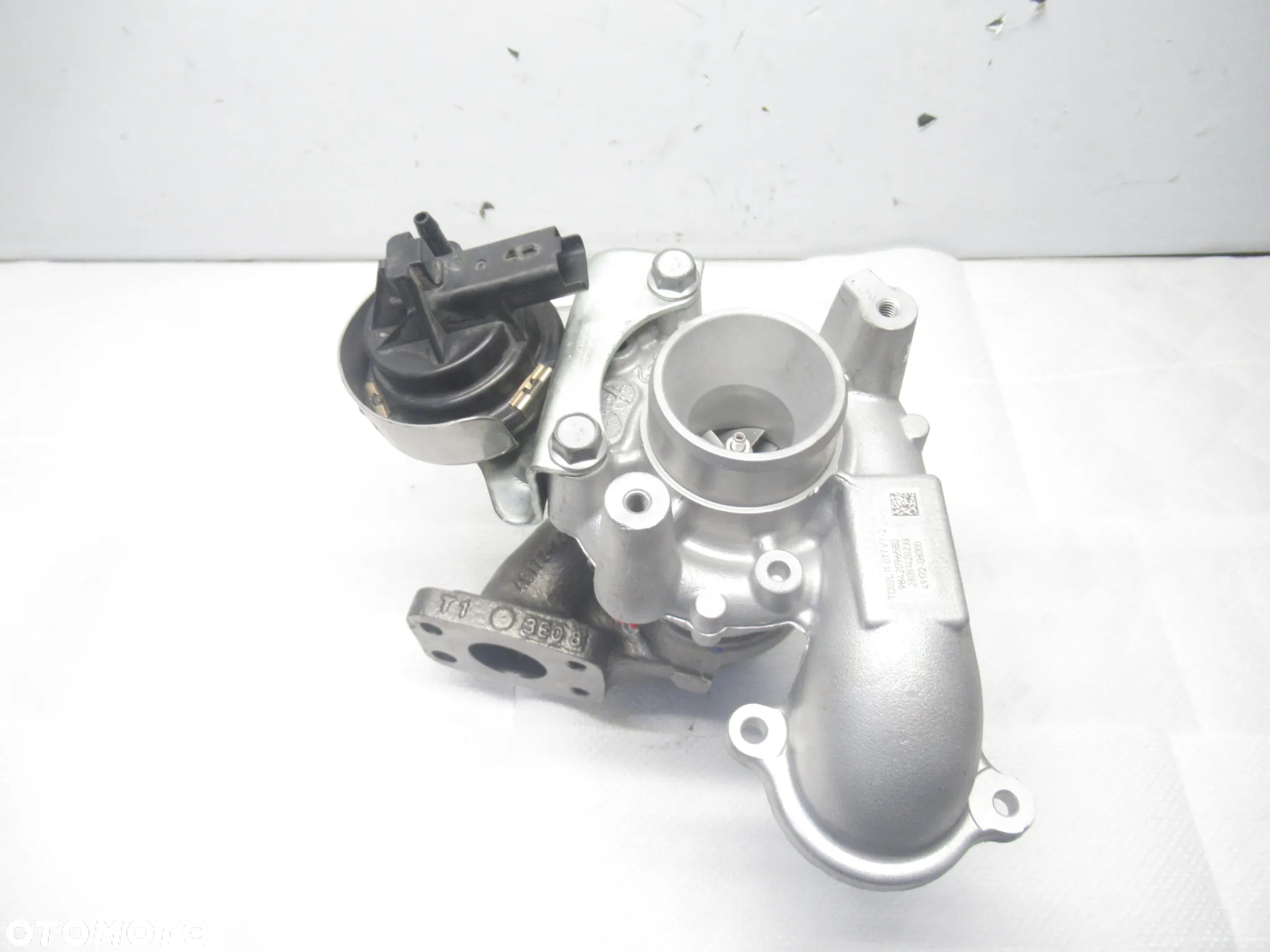 Turbina Citroen C4 DS Peugeot 308 1.6 HDi 100 KM 49172-03000 FM5Q6K682BA - 5