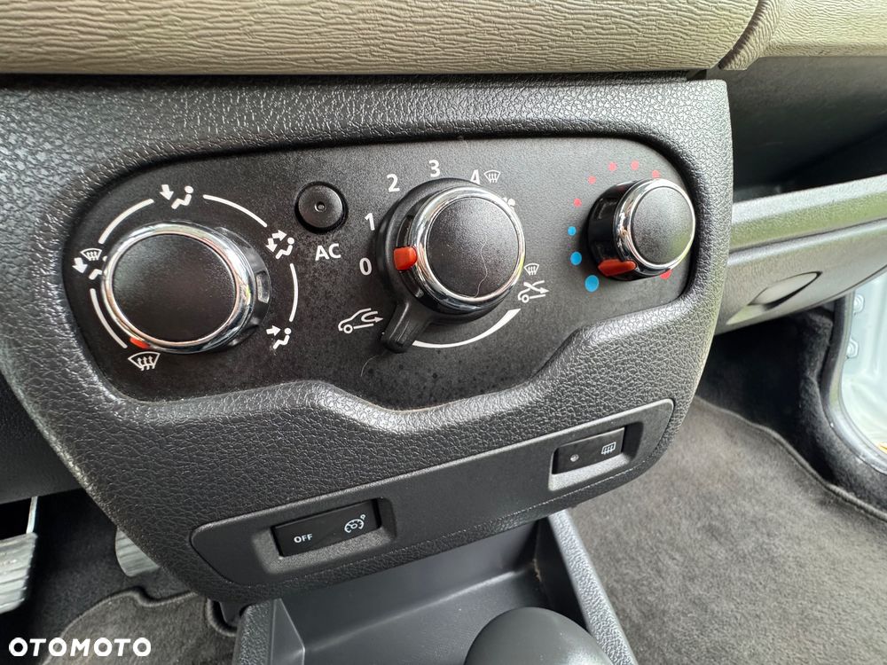 Dacia Lodgy - 23