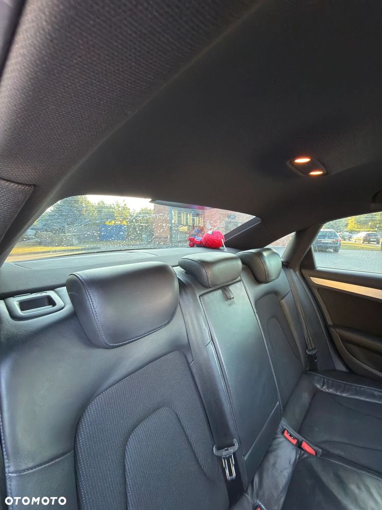 Audi A4 Limousine - 18