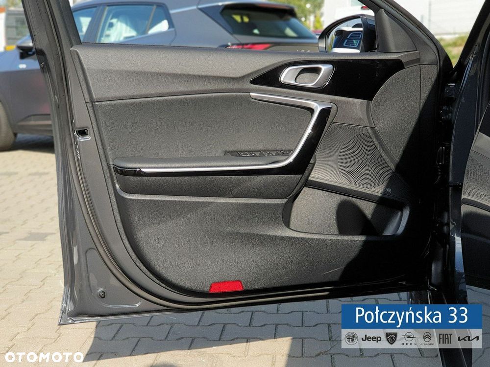 Kia XCeed - 17