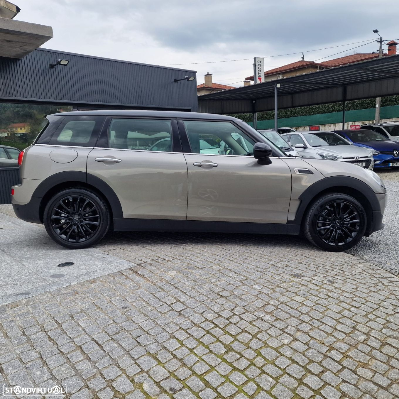 MINI Clubman - 12