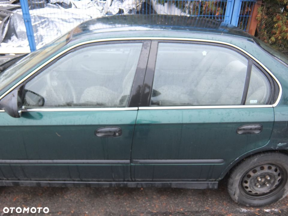 Honda Civic VI 4d SEDAN DRZWI LEWE PRAWE - 1
