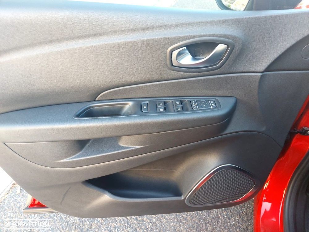 Renault Captur 0.9 TCE Exclusive - 19