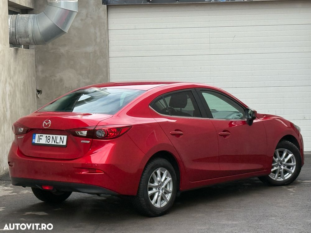 Mazda 3 - 4