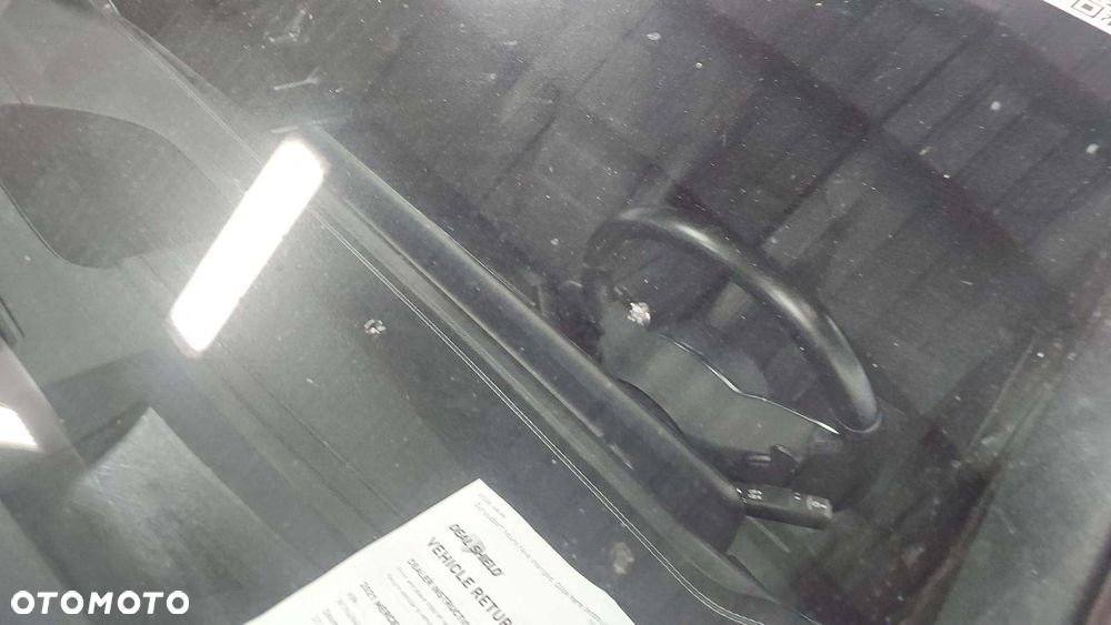 Mercedes-Benz GLA - 13