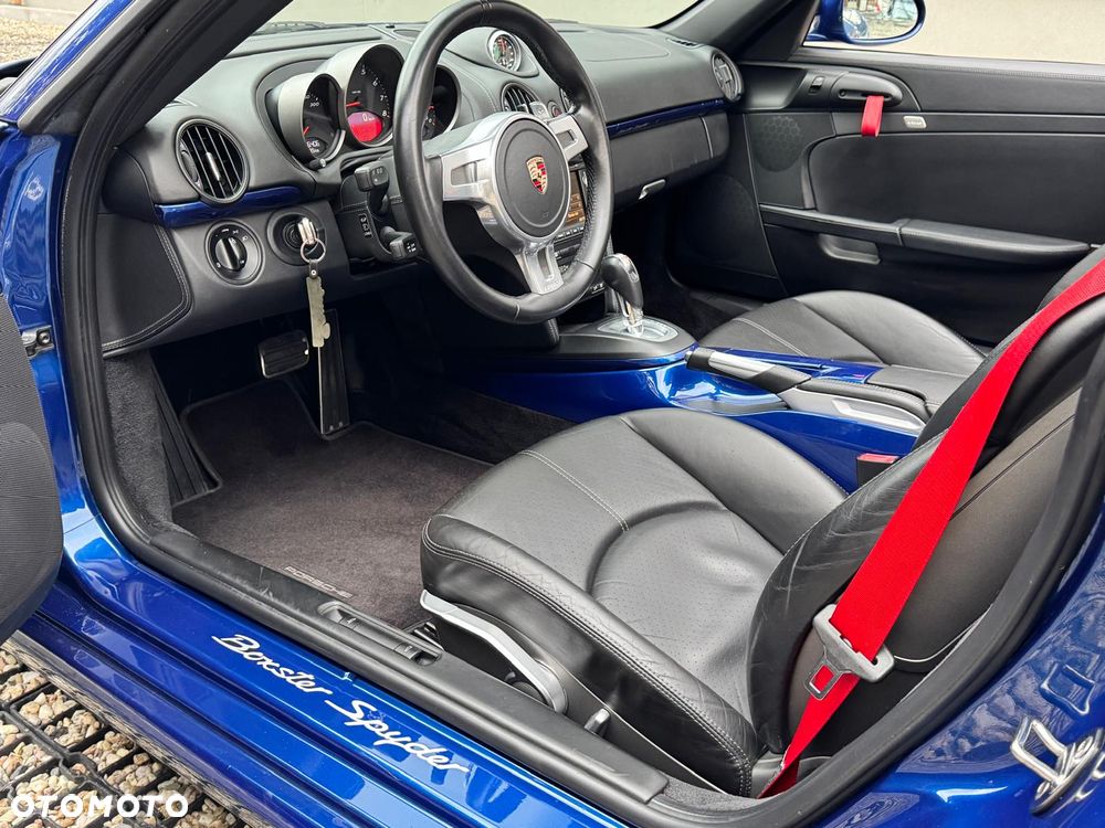Porsche Boxster - 17