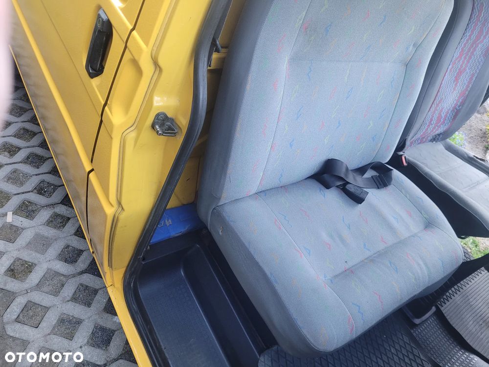 Volkswagen Transporter T4 - 13