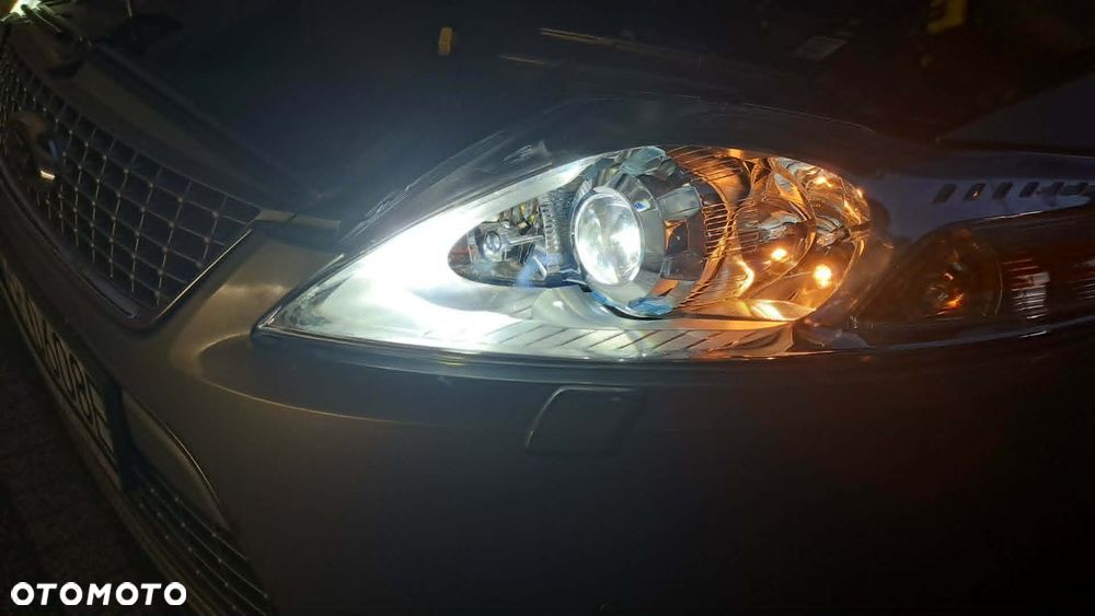 Ford Mondeo - 19