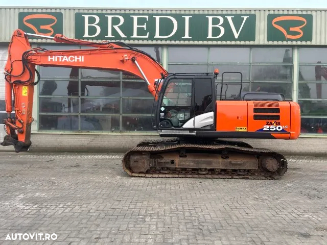 Hitachi ZX 250LC-6 - 2