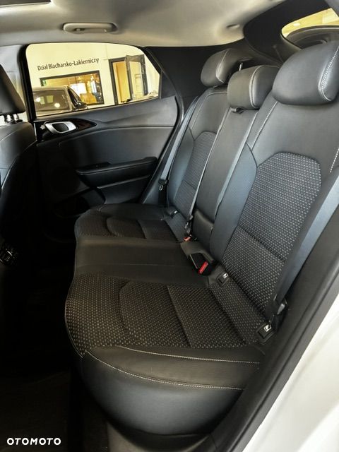 Kia XCeed 1.6 T-GDI Prestige Line DCT - 12