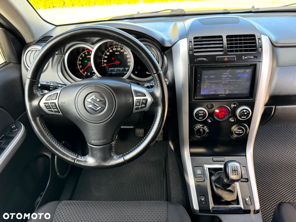Suzuki Grand Vitara - 10